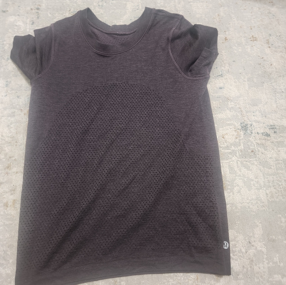 lululemon top